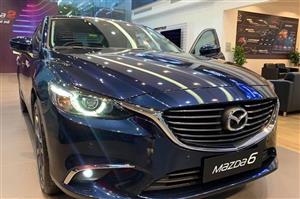 Mua sedan hạng C số sàn, có lựa chọn nào?